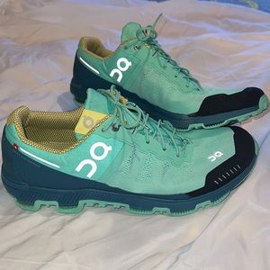 ON Cloudventure Womens Trail Running Shoes